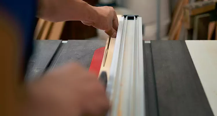 Bifold Door Seal Repair in Sebastian, FL