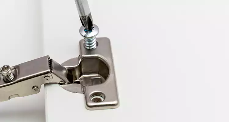 Screen Door Hinge Repair in Sebastian, FL