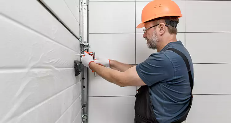 Emergency Garage Door Repair in Sebastian, FL