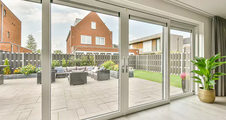 Best Sliding Screen Door Replacement Company in Sebastian, FL