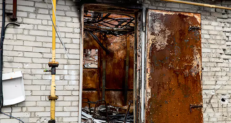 Metal Door Rust Repair in Sebastian, FL