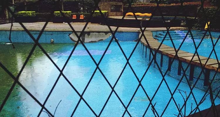 Lanai Screen Repair in Sebastian, FL