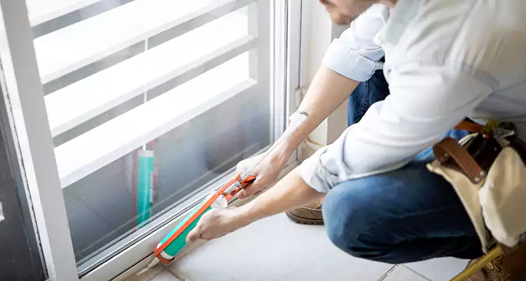 Dap Window Caulk Repair in Sebastian, FL